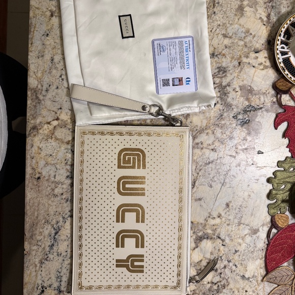 Gucci Limited Edition Cream and Gold Clutch - Picture 1 of 4
